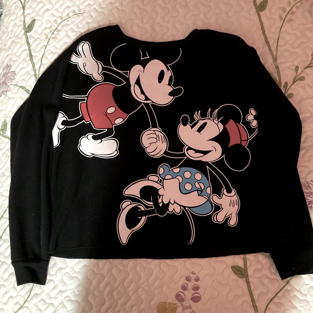 Mickey and Minnie Mouse crop top